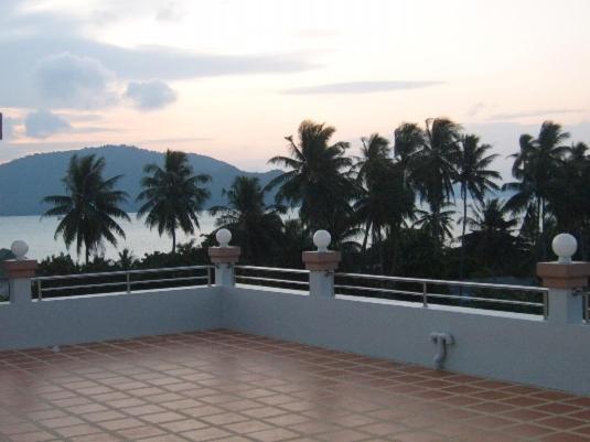 Raya Rawai Place Εξωτερικό φωτογραφία